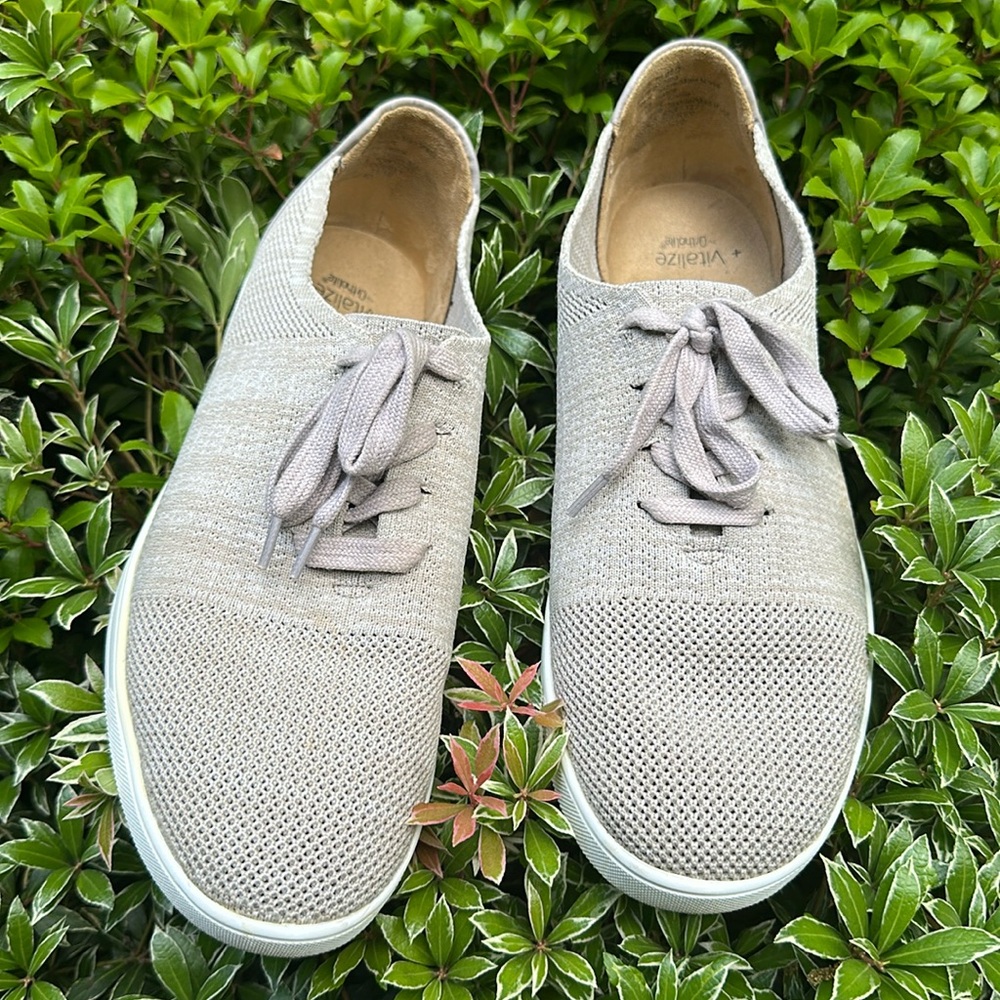 SONOMA -Cattledog Women's Sneakers 10 gently used